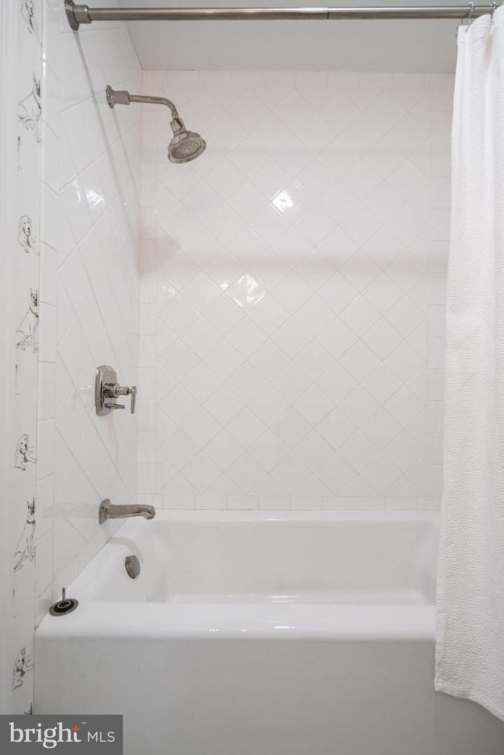 2729 UNICORN LN NW, WASHINGTON, District Of Columbia 20015, 3 Bedrooms Bedrooms, ,3 BathroomsBathrooms,Residential,For sale,2729 UNICORN LN NW,DCDC2242514 MLS # DCDC2242514