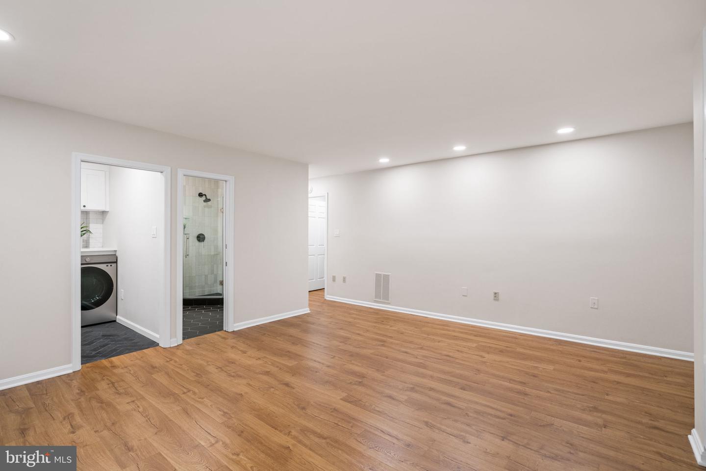 2729 UNICORN LN NW, WASHINGTON, District Of Columbia 20015, 3 Bedrooms Bedrooms, ,3 BathroomsBathrooms,Residential,For sale,2729 UNICORN LN NW,DCDC2242514 MLS # DCDC2242514