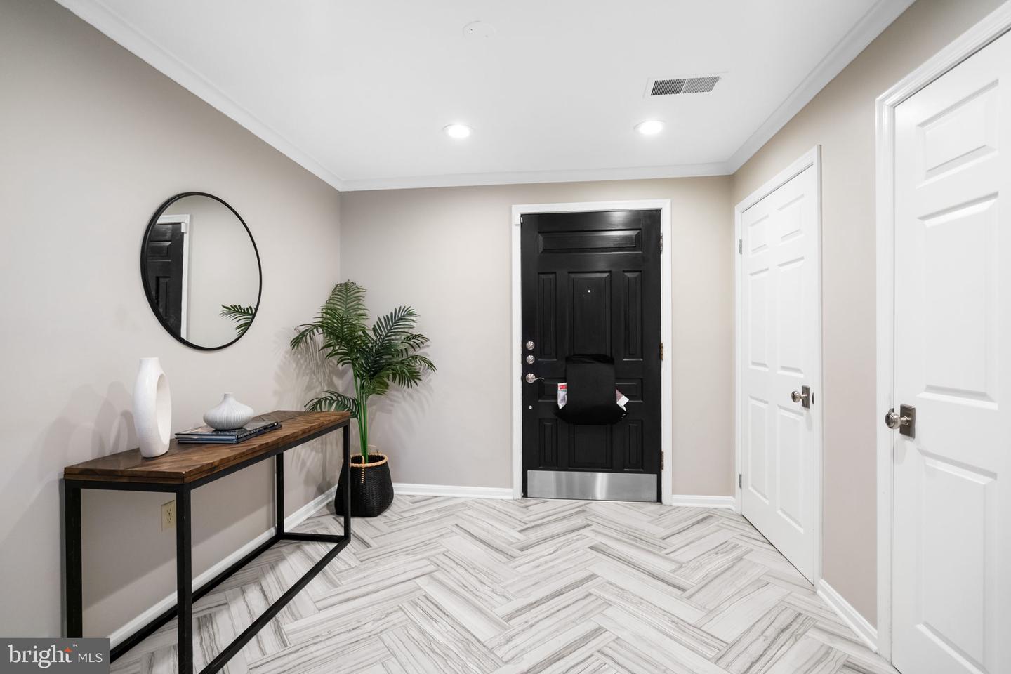 2729 UNICORN LN NW, WASHINGTON, District Of Columbia 20015, 3 Bedrooms Bedrooms, ,3 BathroomsBathrooms,Residential,For sale,2729 UNICORN LN NW,DCDC2242514 MLS # DCDC2242514