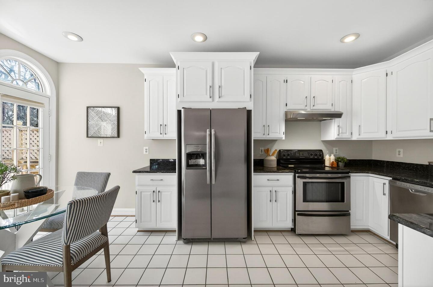 2143 WOLFTRAP CT, VIENNA, Virginia 22182, 3 Bedrooms Bedrooms, ,3 BathroomsBathrooms,Residential,For sale,2143 WOLFTRAP CT,VAFX2286932 MLS # VAFX2286932