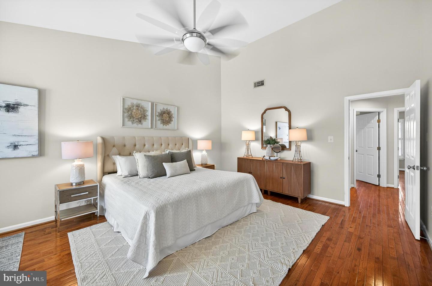 2143 WOLFTRAP CT, VIENNA, Virginia 22182, 3 Bedrooms Bedrooms, ,3 BathroomsBathrooms,Residential,For sale,2143 WOLFTRAP CT,VAFX2286932 MLS # VAFX2286932