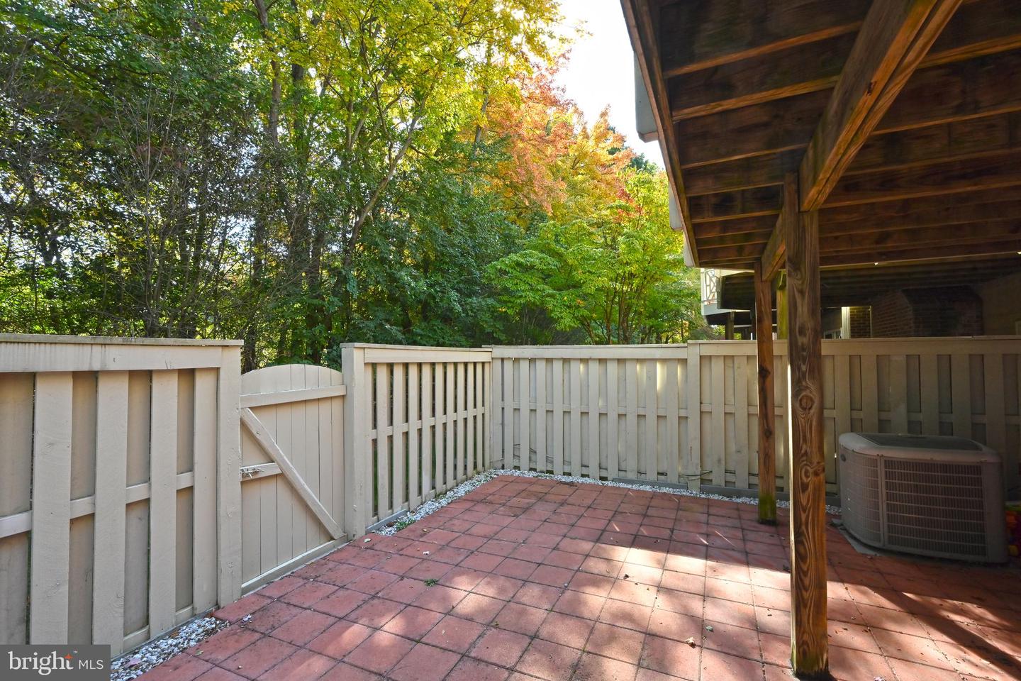 2143 WOLFTRAP CT, VIENNA, Virginia 22182, 3 Bedrooms Bedrooms, ,3 BathroomsBathrooms,Residential,For sale,2143 WOLFTRAP CT,VAFX2286932 MLS # VAFX2286932