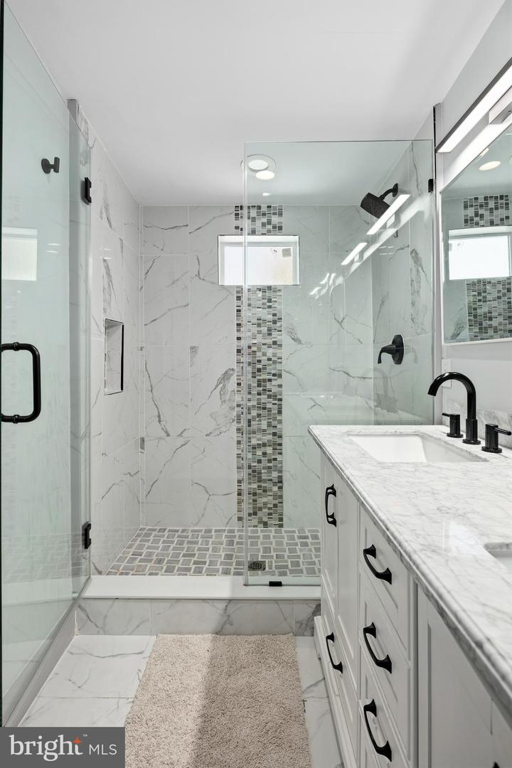 2813 JAMES DR, ALEXANDRIA, Virginia 22303, 5 Bedrooms Bedrooms, ,3 BathroomsBathrooms,Residential,For sale,2813 JAMES DR,VAFX2286670 MLS # VAFX2286670 2813 JAMES DR, ALEXANDRIA, Virginia 22303, 5 Bedrooms Bedrooms, ,3 BathroomsBathrooms,Residential,For sale,2813 JAMES DR,VAFX2286670 MLS # VAFX2286670