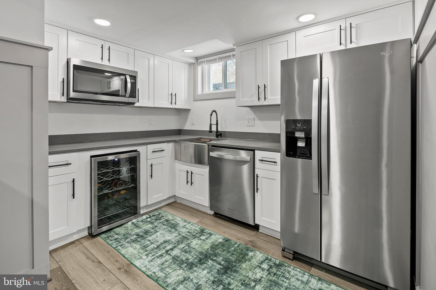 2813 JAMES DR, ALEXANDRIA, Virginia 22303, 5 Bedrooms Bedrooms, ,3 BathroomsBathrooms,Residential,For sale,2813 JAMES DR,VAFX2286670 MLS # VAFX2286670 2813 JAMES DR, ALEXANDRIA, Virginia 22303, 5 Bedrooms Bedrooms, ,3 BathroomsBathrooms,Residential,For sale,2813 JAMES DR,VAFX2286670 MLS # VAFX2286670