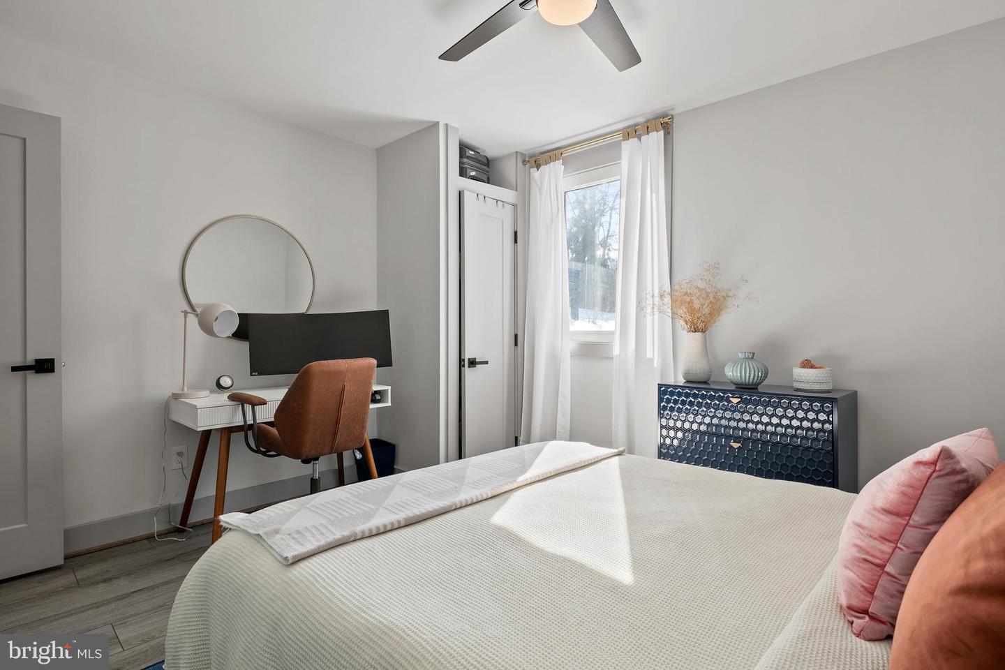 2813 JAMES DR, ALEXANDRIA, Virginia 22303, 5 Bedrooms Bedrooms, ,3 BathroomsBathrooms,Residential,For sale,2813 JAMES DR,VAFX2286670 MLS # VAFX2286670 2813 JAMES DR, ALEXANDRIA, Virginia 22303, 5 Bedrooms Bedrooms, ,3 BathroomsBathrooms,Residential,For sale,2813 JAMES DR,VAFX2286670 MLS # VAFX2286670