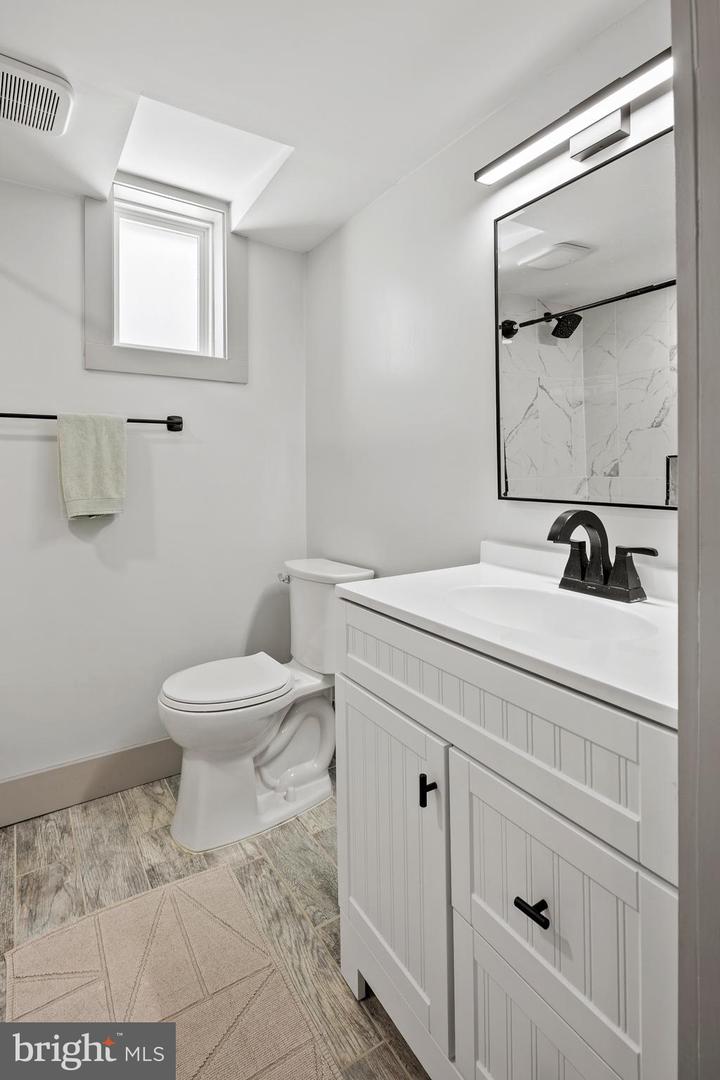 2813 JAMES DR, ALEXANDRIA, Virginia 22303, 5 Bedrooms Bedrooms, ,3 BathroomsBathrooms,Residential,For sale,2813 JAMES DR,VAFX2286670 MLS # VAFX2286670 2813 JAMES DR, ALEXANDRIA, Virginia 22303, 5 Bedrooms Bedrooms, ,3 BathroomsBathrooms,Residential,For sale,2813 JAMES DR,VAFX2286670 MLS # VAFX2286670