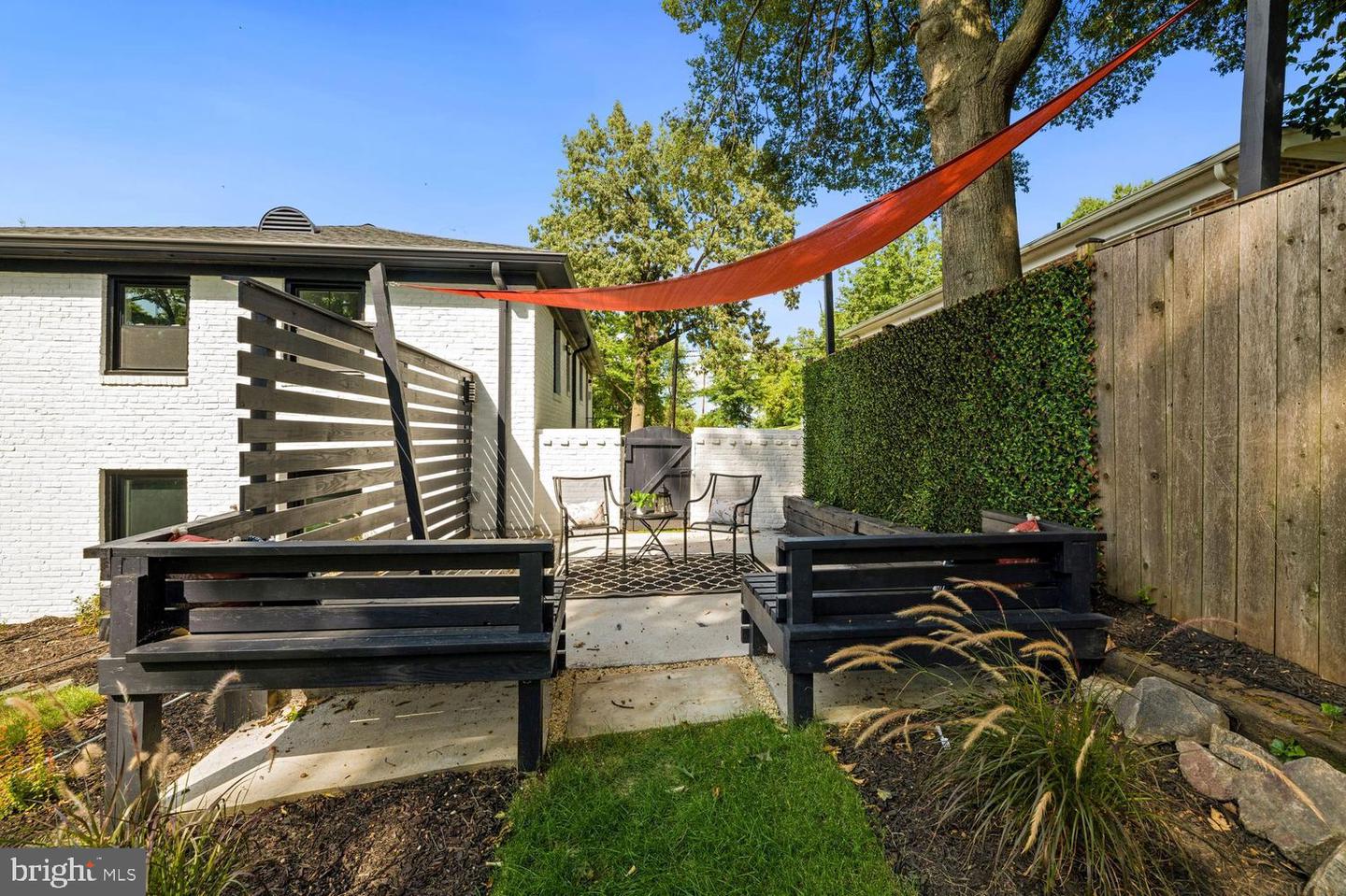 2813 JAMES DR, ALEXANDRIA, Virginia 22303, 5 Bedrooms Bedrooms, ,3 BathroomsBathrooms,Residential,For sale,2813 JAMES DR,VAFX2286670 MLS # VAFX2286670 2813 JAMES DR, ALEXANDRIA, Virginia 22303, 5 Bedrooms Bedrooms, ,3 BathroomsBathrooms,Residential,For sale,2813 JAMES DR,VAFX2286670 MLS # VAFX2286670