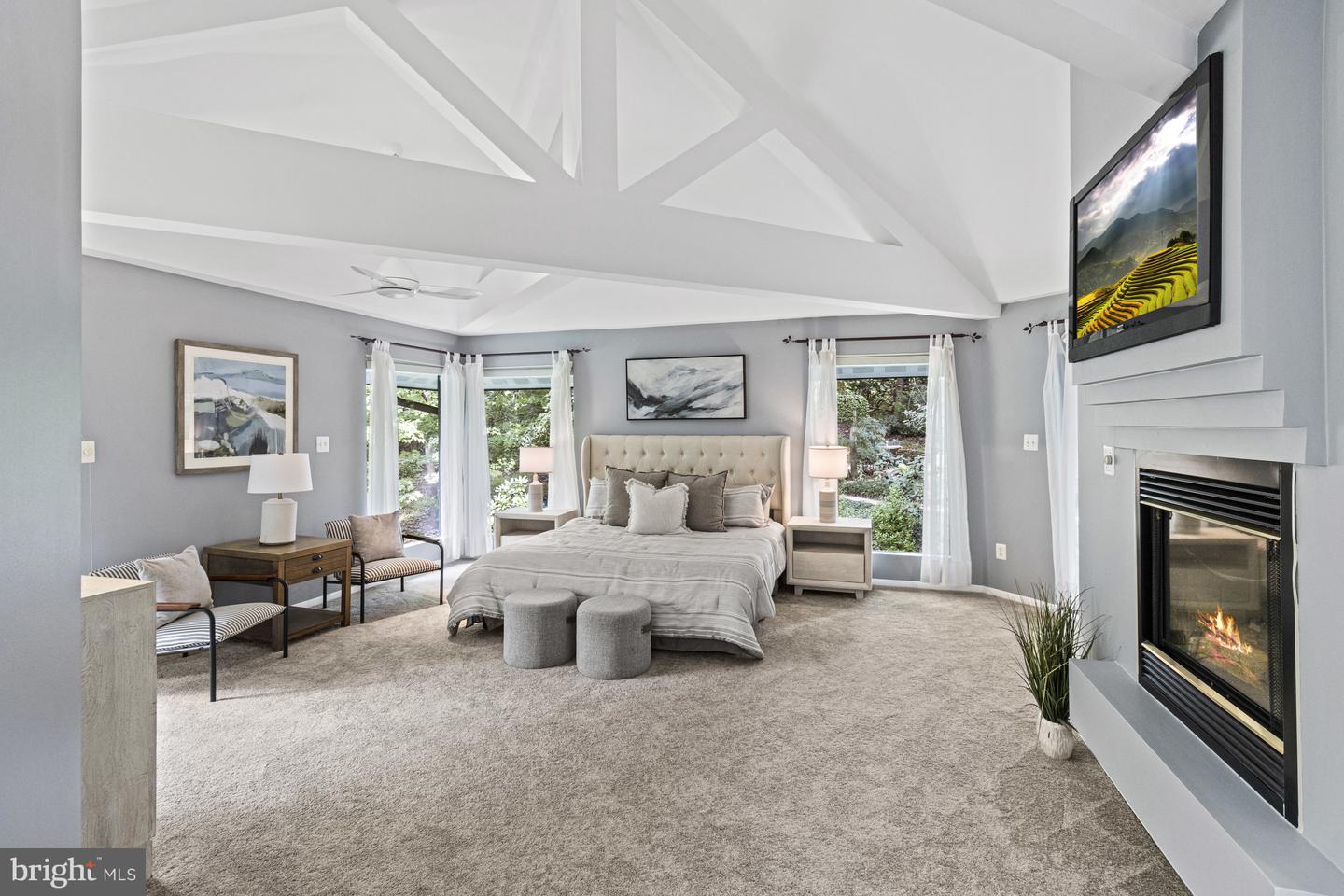 7107 ROXANN RD, ALEXANDRIA, Virginia 22315, 4 Bedrooms Bedrooms, ,4 BathroomsBathrooms,Residential,For sale,7107 ROXANN RD,VAFX2286678 MLS # VAFX2286678