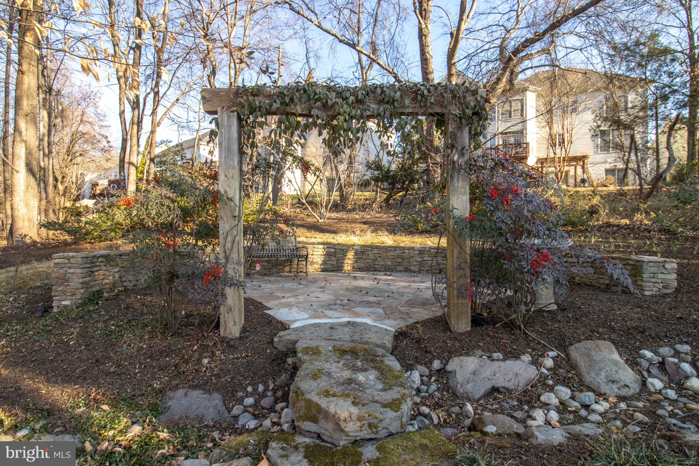 7107 ROXANN RD, ALEXANDRIA, Virginia 22315, 4 Bedrooms Bedrooms, ,4 BathroomsBathrooms,Residential,For sale,7107 ROXANN RD,VAFX2286678 MLS # VAFX2286678