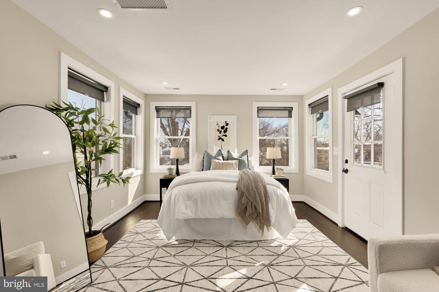 6519 PINEY BRANCH RD NW, WASHINGTON, District Of Columbia 20012, 5 Bedrooms Bedrooms, ,4 BathroomsBathrooms,Residential,For sale,6519 PINEY BRANCH RD NW,DCDC2242312 MLS # DCDC2242312 6519 PINEY BRANCH RD NW, WASHINGTON, District Of Columbia 20012, 5 Bedrooms Bedrooms, ,4 BathroomsBathrooms,Residential,For sale,6519 PINEY BRANCH RD NW,DCDC2242312 MLS # DCDC2242312