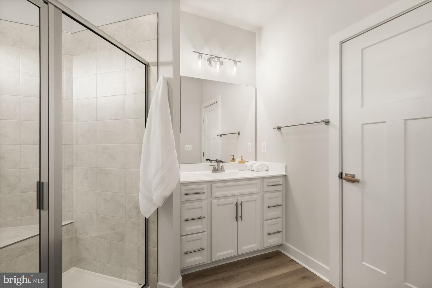 24125 NEWTONMORE TER #K, STERLING, Virginia 20166, 3 Bedrooms Bedrooms, ,2 BathroomsBathrooms,Residential,For sale,24125 NEWTONMORE TER #K,VALO2114318 MLS # VALO2114318