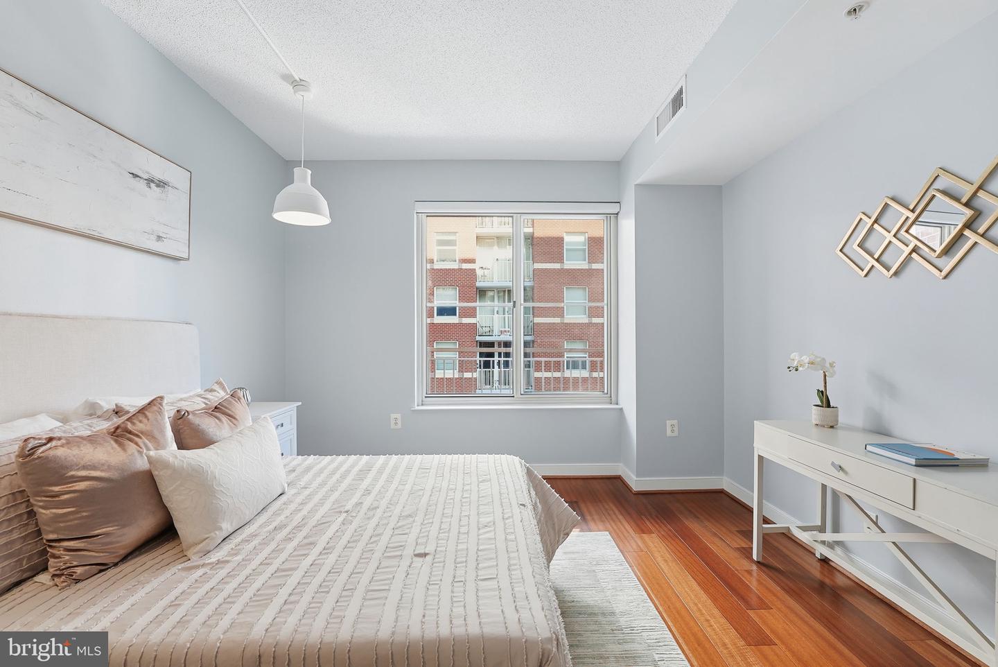 820 N POLLARD ST #512, ARLINGTON, Virginia 22203, 1 Bedroom Bedrooms, ,1 BathroomBathrooms,Residential,For sale,820 N POLLARD ST #512,VAAR2067954 MLS # VAAR2067954