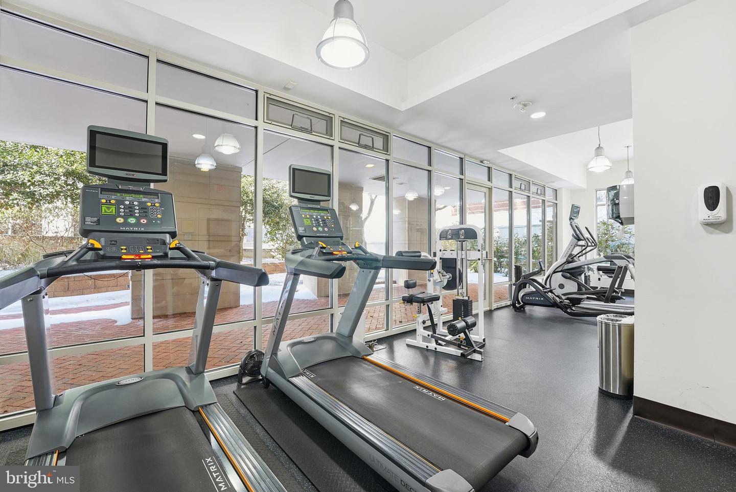 820 N POLLARD ST #512, ARLINGTON, Virginia 22203, 1 Bedroom Bedrooms, ,1 BathroomBathrooms,Residential,For sale,820 N POLLARD ST #512,VAAR2067954 MLS # VAAR2067954