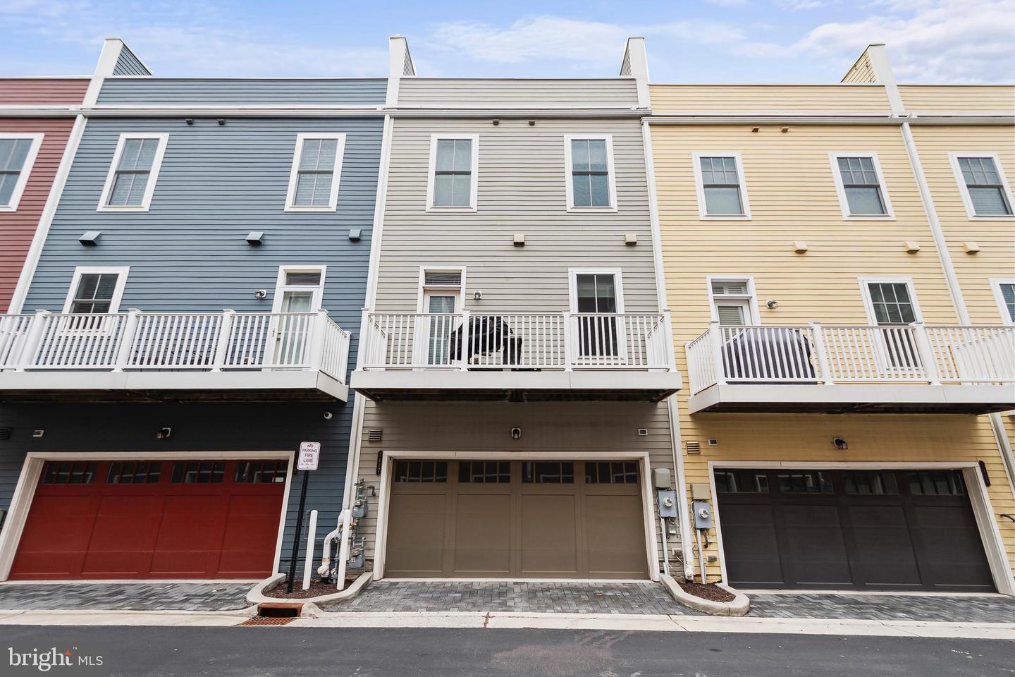 1417 VAN VALKENBURGH LN, ALEXANDRIA, Virginia 22301, 3 Bedrooms Bedrooms, ,4 BathroomsBathrooms,Residential,For sale,1417 VAN VALKENBURGH LN,VAAX2053420 MLS # VAAX2053420 1417 VAN VALKENBURGH LN, ALEXANDRIA, Virginia 22301, 3 Bedrooms Bedrooms, ,4 BathroomsBathrooms,Residential,For sale,1417 VAN VALKENBURGH LN,VAAX2053420 MLS # VAAX2053420