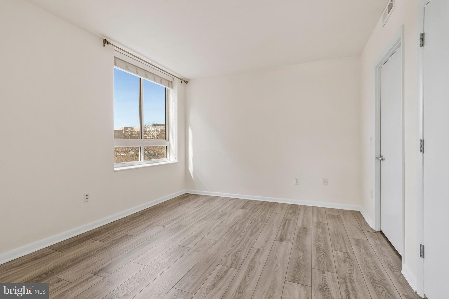 350 G ST SW #N501, WASHINGTON, District Of Columbia 20024, 2 Bedrooms Bedrooms, ,2 BathroomsBathrooms,Residential,For sale,350 G ST SW #N501,DCDC2242378 MLS # DCDC2242378