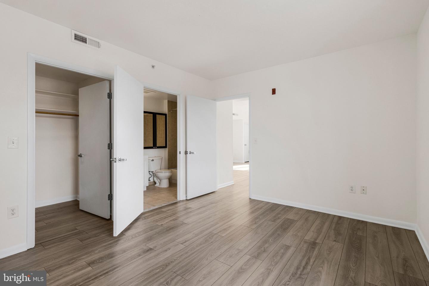 350 G ST SW #N501, WASHINGTON, District Of Columbia 20024, 2 Bedrooms Bedrooms, ,2 BathroomsBathrooms,Residential,For sale,350 G ST SW #N501,DCDC2242378 MLS # DCDC2242378