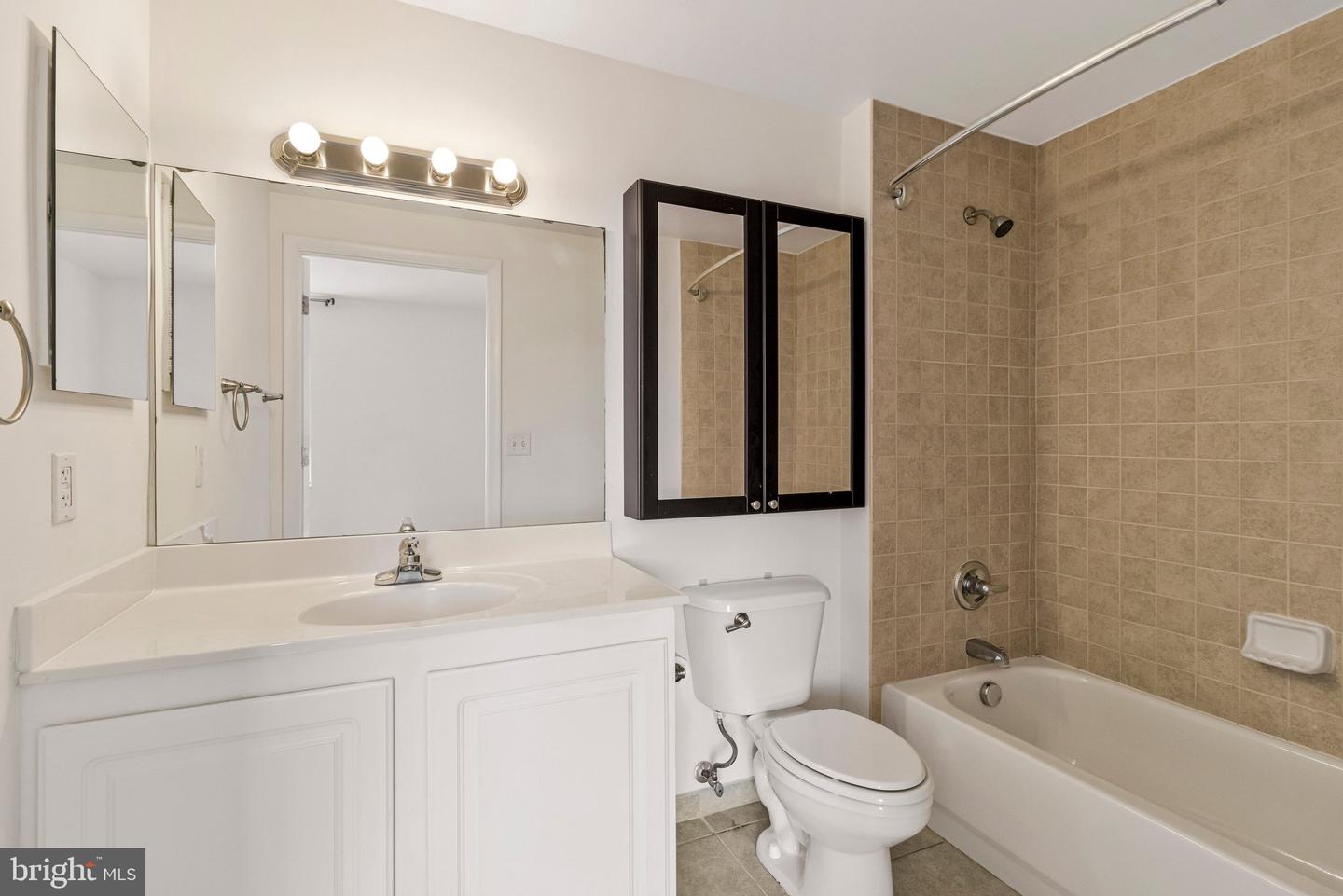 350 G ST SW #N501, WASHINGTON, District Of Columbia 20024, 2 Bedrooms Bedrooms, ,2 BathroomsBathrooms,Residential,For sale,350 G ST SW #N501,DCDC2242378 MLS # DCDC2242378