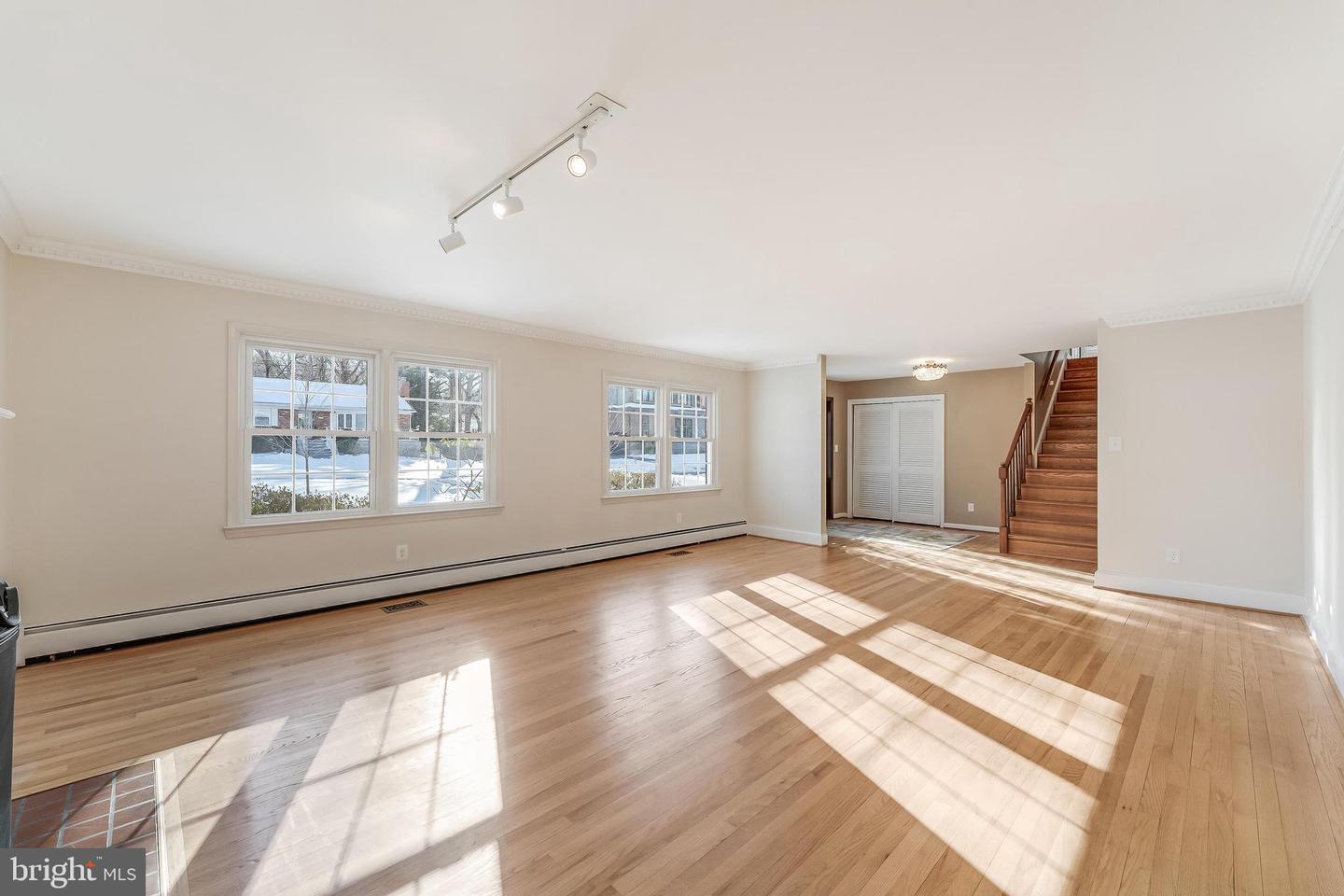 6161 HARDY DR, MCLEAN, Virginia 22101, 6 Bedrooms Bedrooms, ,5 BathroomsBathrooms,Residential,For sale,6161 HARDY DR,VAFX2286850 MLS # VAFX2286850