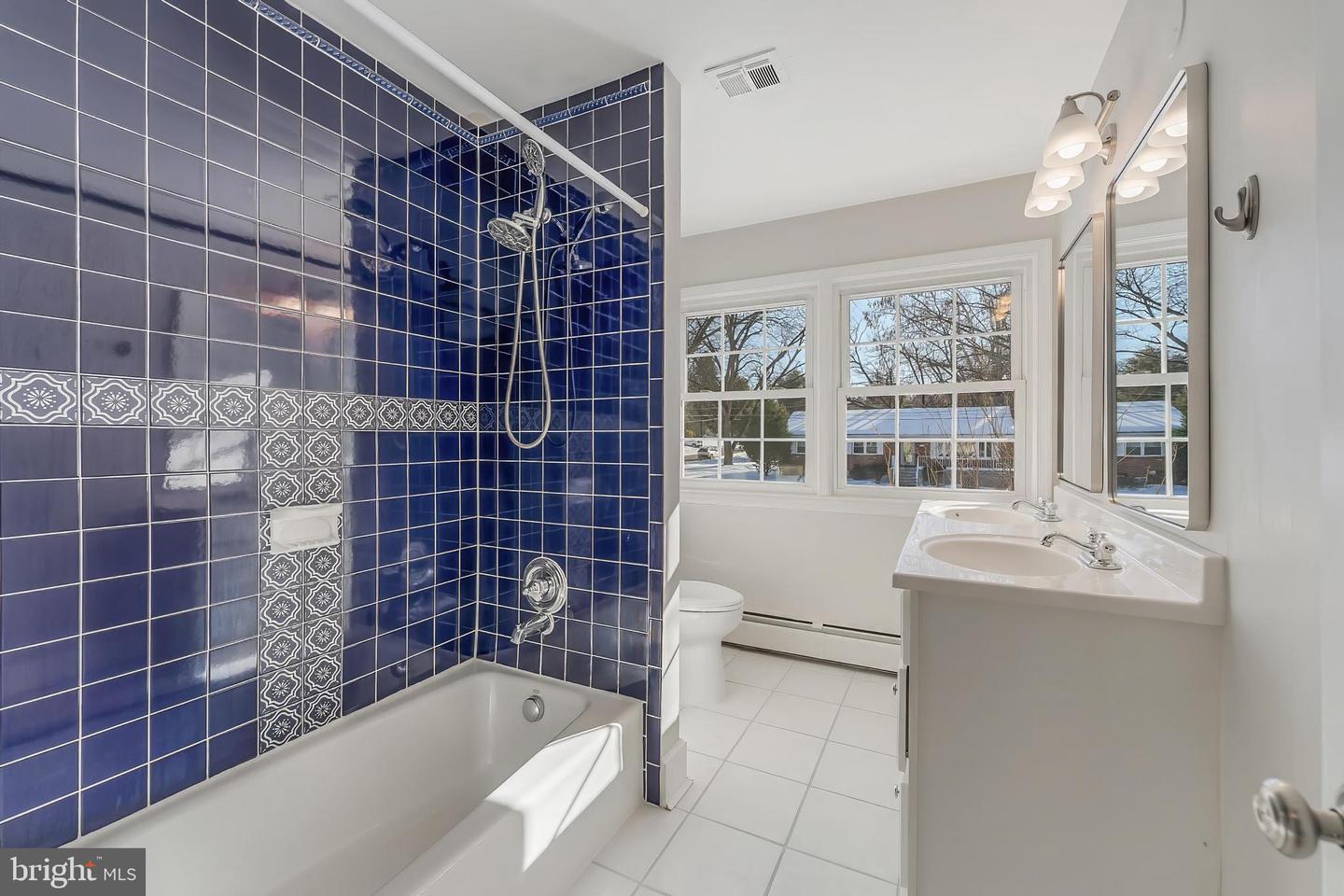 6161 HARDY DR, MCLEAN, Virginia 22101, 6 Bedrooms Bedrooms, ,5 BathroomsBathrooms,Residential,For sale,6161 HARDY DR,VAFX2286850 MLS # VAFX2286850