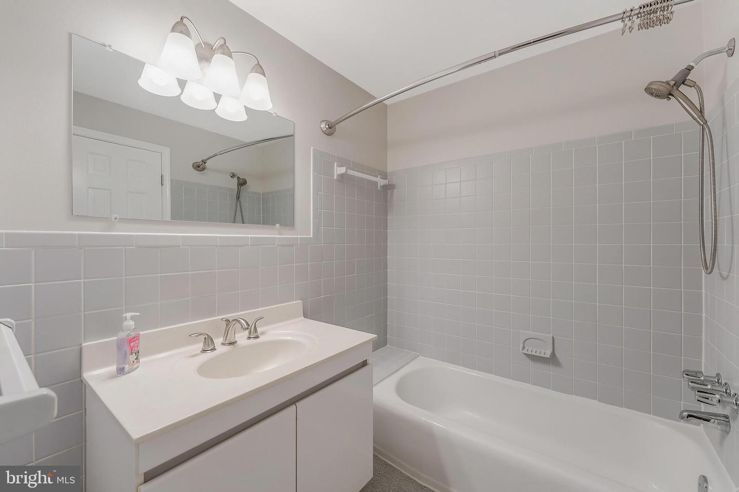 6161 HARDY DR, MCLEAN, Virginia 22101, 6 Bedrooms Bedrooms, ,5 BathroomsBathrooms,Residential,For sale,6161 HARDY DR,VAFX2286850 MLS # VAFX2286850