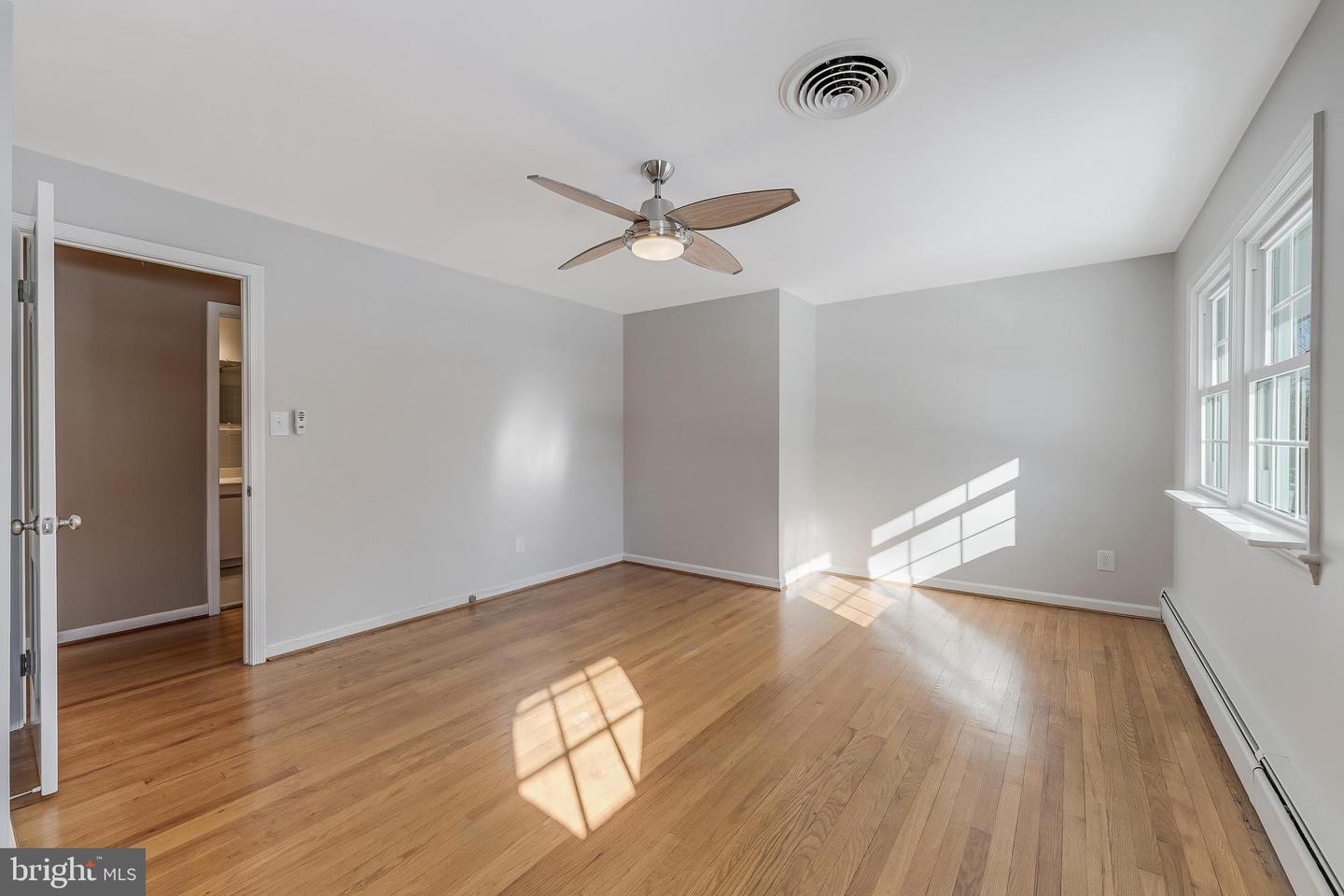 6161 HARDY DR, MCLEAN, Virginia 22101, 6 Bedrooms Bedrooms, ,5 BathroomsBathrooms,Residential,For sale,6161 HARDY DR,VAFX2286850 MLS # VAFX2286850