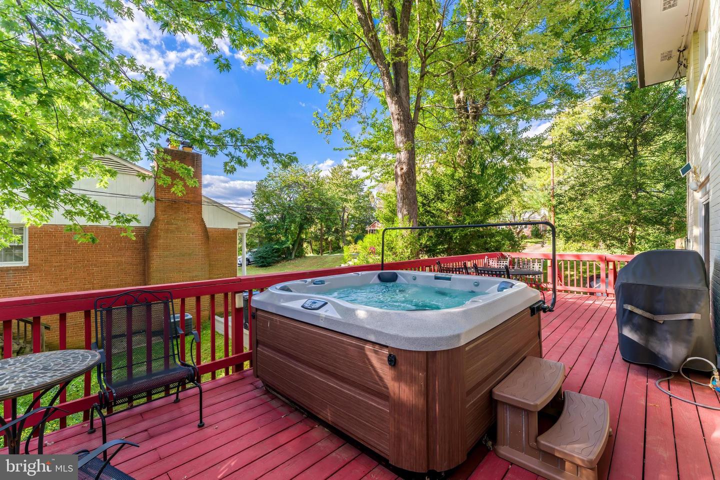 6161 HARDY DR, MCLEAN, Virginia 22101, 6 Bedrooms Bedrooms, ,5 BathroomsBathrooms,Residential,For sale,6161 HARDY DR,VAFX2286850 MLS # VAFX2286850