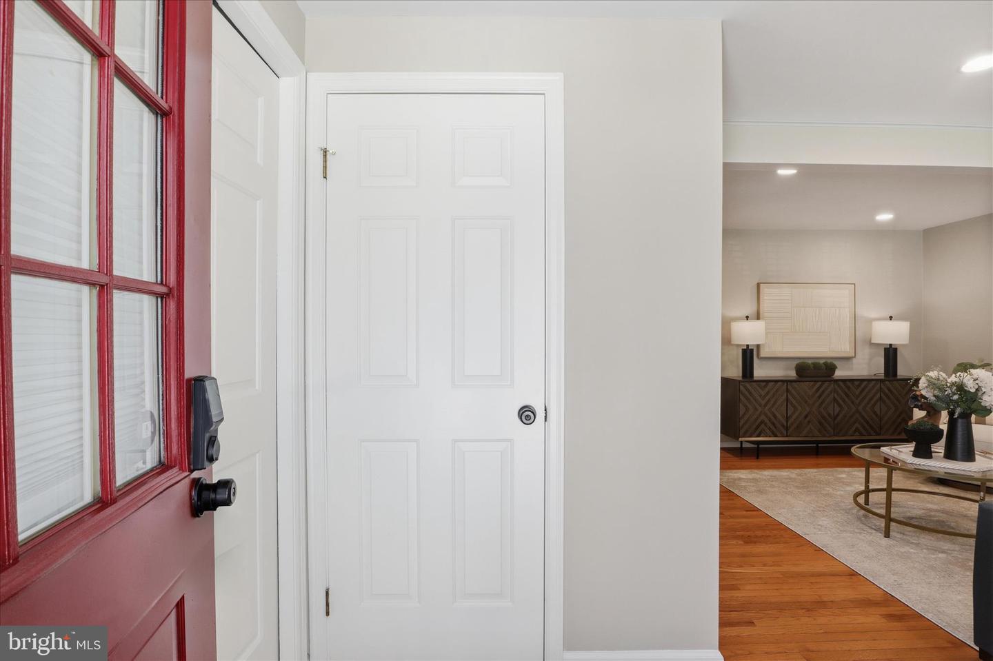 1563 TWISTED OAK DR, RESTON, Virginia 20194, 2 Bedrooms Bedrooms, ,2 BathroomsBathrooms,Residential,For sale,1563 TWISTED OAK DR,VAFX2286732 MLS # VAFX2286732