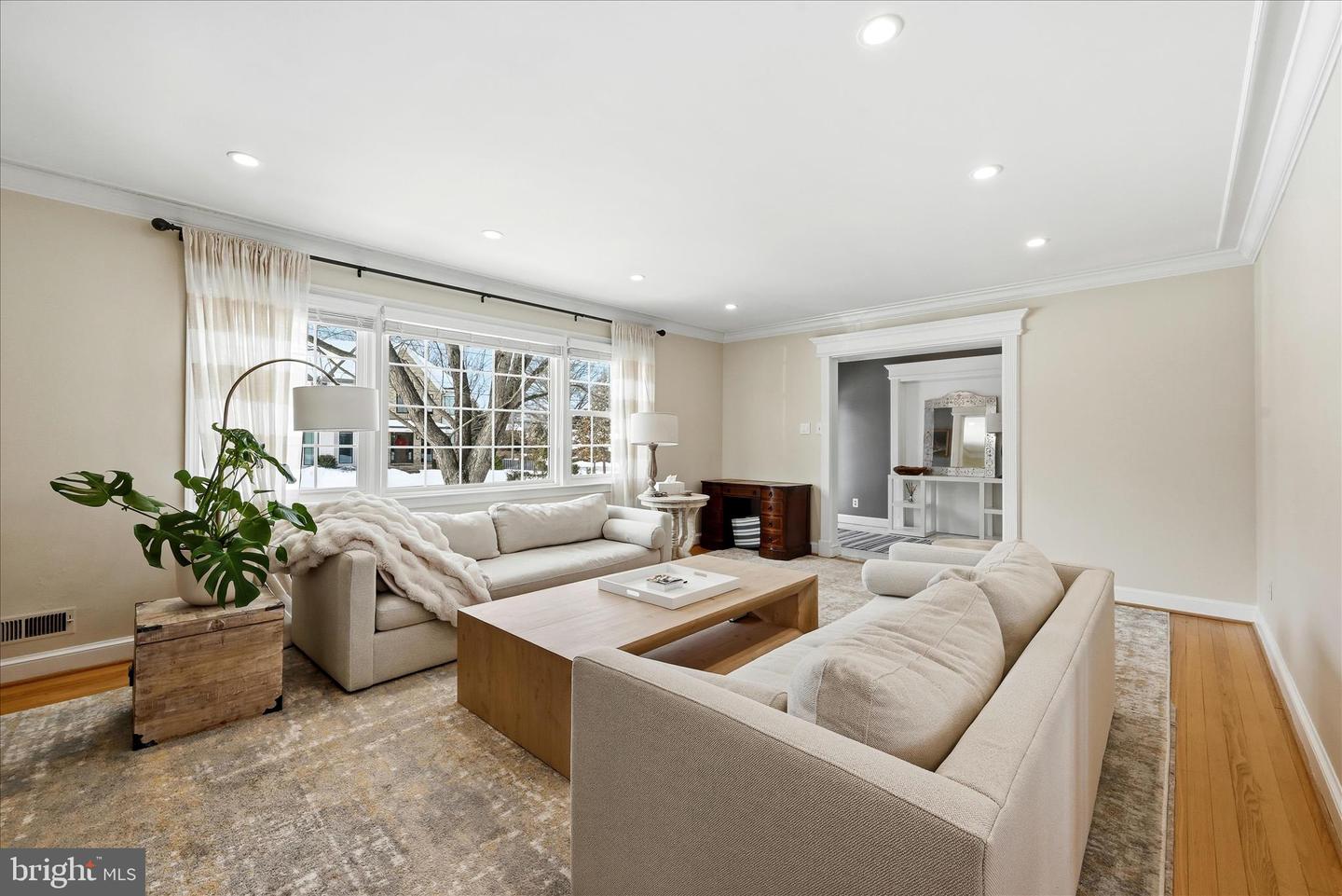 1201 ALLENDALE RD, MCLEAN, Virginia 22101, 5 Bedrooms Bedrooms, 8 Rooms Rooms,3 BathroomsBathrooms,Residential,For sale,1201 ALLENDALE RD,VAFX2286748 MLS # VAFX2286748