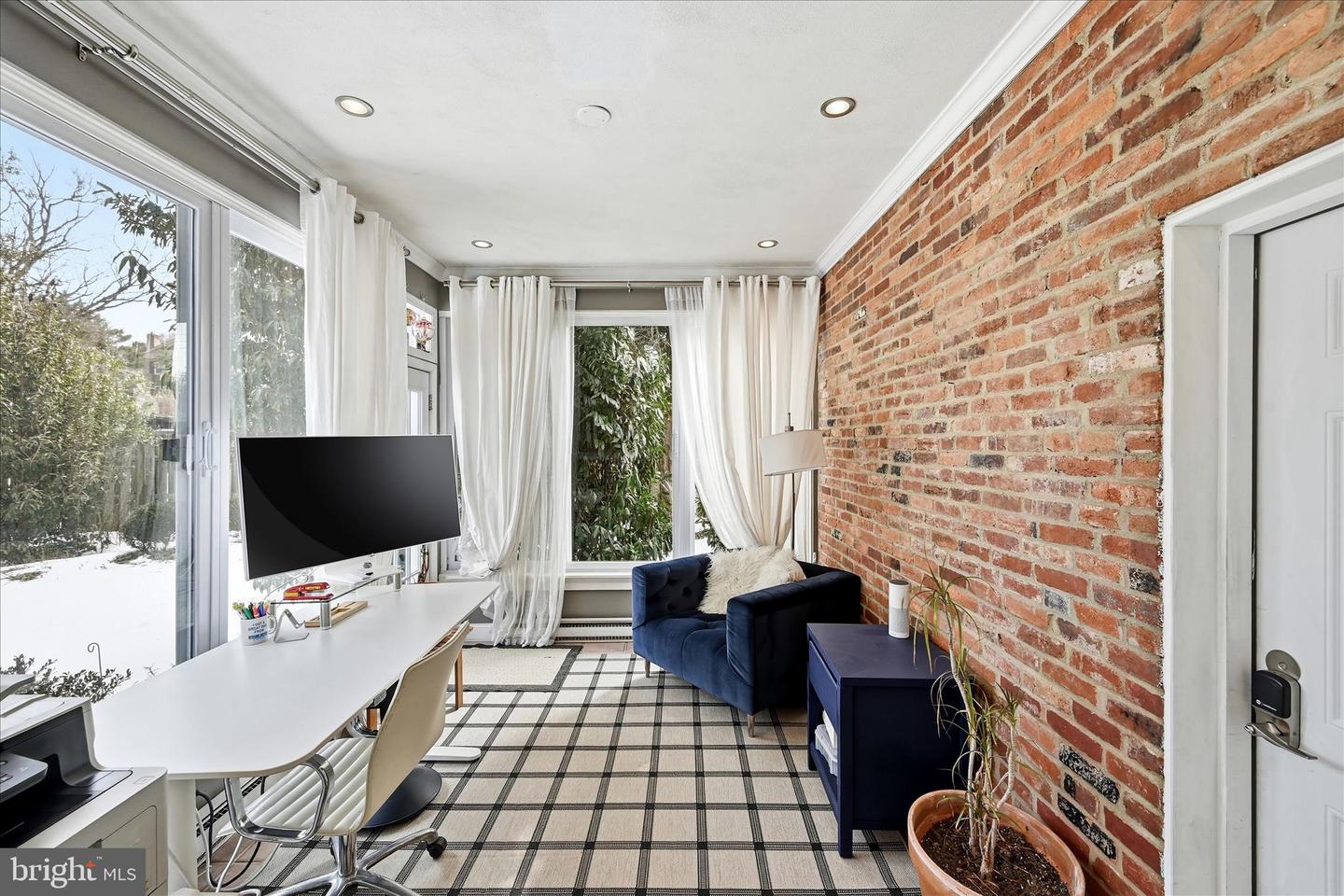 1201 ALLENDALE RD, MCLEAN, Virginia 22101, 5 Bedrooms Bedrooms, 8 Rooms Rooms,3 BathroomsBathrooms,Residential,For sale,1201 ALLENDALE RD,VAFX2286748 MLS # VAFX2286748