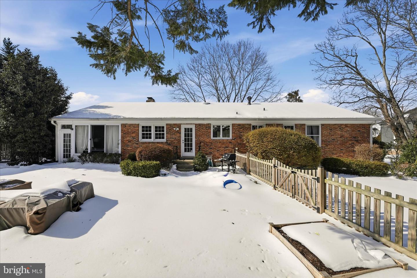 1201 ALLENDALE RD, MCLEAN, Virginia 22101, 5 Bedrooms Bedrooms, 8 Rooms Rooms,3 BathroomsBathrooms,Residential,For sale,1201 ALLENDALE RD,VAFX2286748 MLS # VAFX2286748