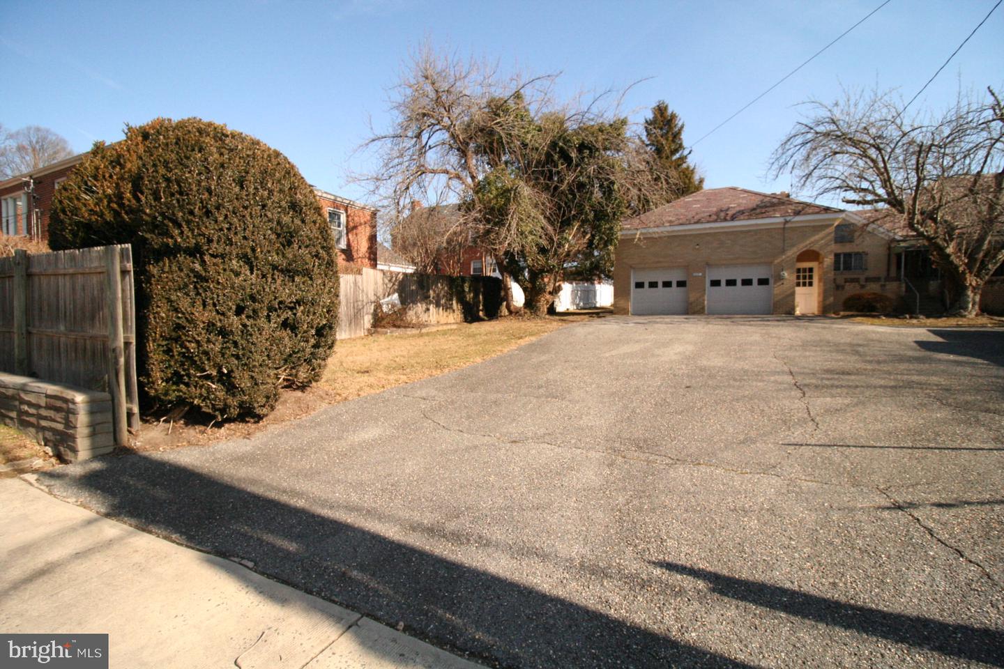 6510 16TH ST NW, WASHINGTON, District Of Columbia 20012, 4 Bedrooms Bedrooms, 15 Rooms Rooms,3 BathroomsBathrooms,Residential,For sale,6510 16TH ST NW,DCDC2242340 MLS # DCDC2242340