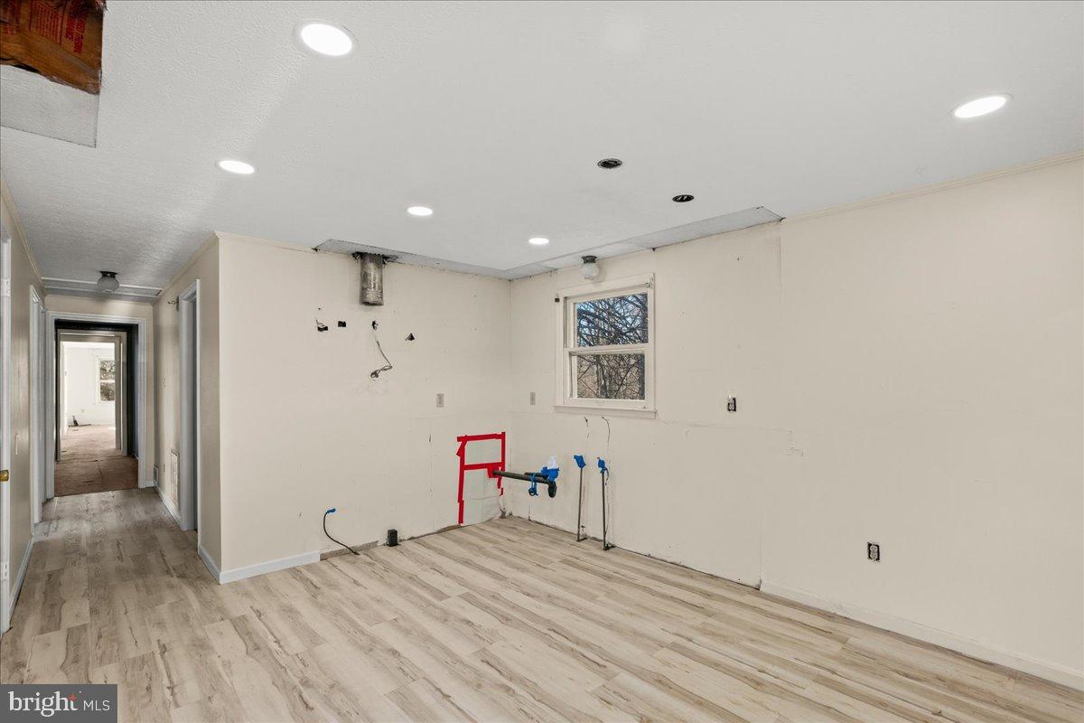 9442 BRENTSVILLE RD, MANASSAS, Virginia 20112, 3 Bedrooms Bedrooms, 12 Rooms Rooms,3 BathroomsBathrooms,Residential,For sale,9442 BRENTSVILLE RD,VAPW2110934 MLS # VAPW2110934