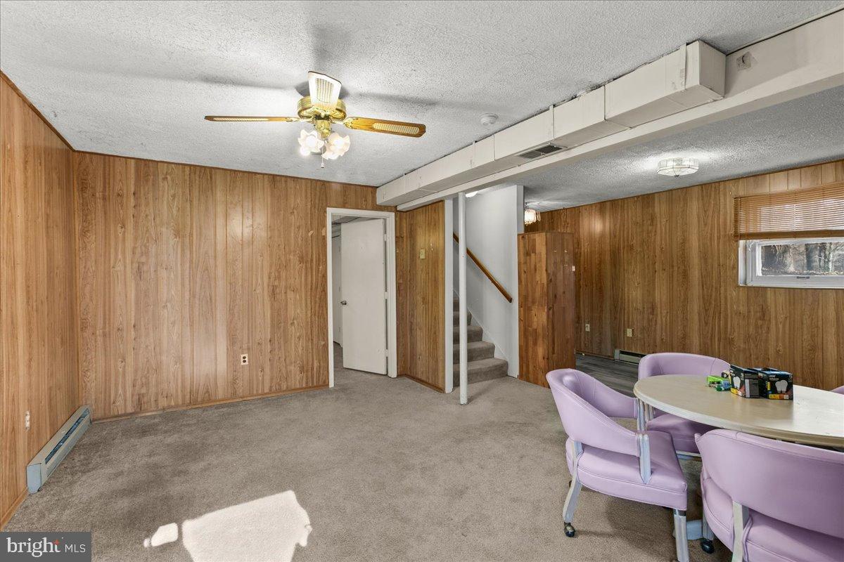 9442 BRENTSVILLE RD, MANASSAS, Virginia 20112, 3 Bedrooms Bedrooms, 12 Rooms Rooms,3 BathroomsBathrooms,Residential,For sale,9442 BRENTSVILLE RD,VAPW2110934 MLS # VAPW2110934