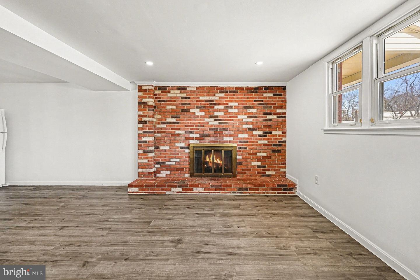 14656 DEXTER CT, WOODBRIDGE, Virginia 22193, 5 Bedrooms Bedrooms, ,4 BathroomsBathrooms,Residential,For sale,14656 DEXTER CT,VAPW2110942 MLS # VAPW2110942