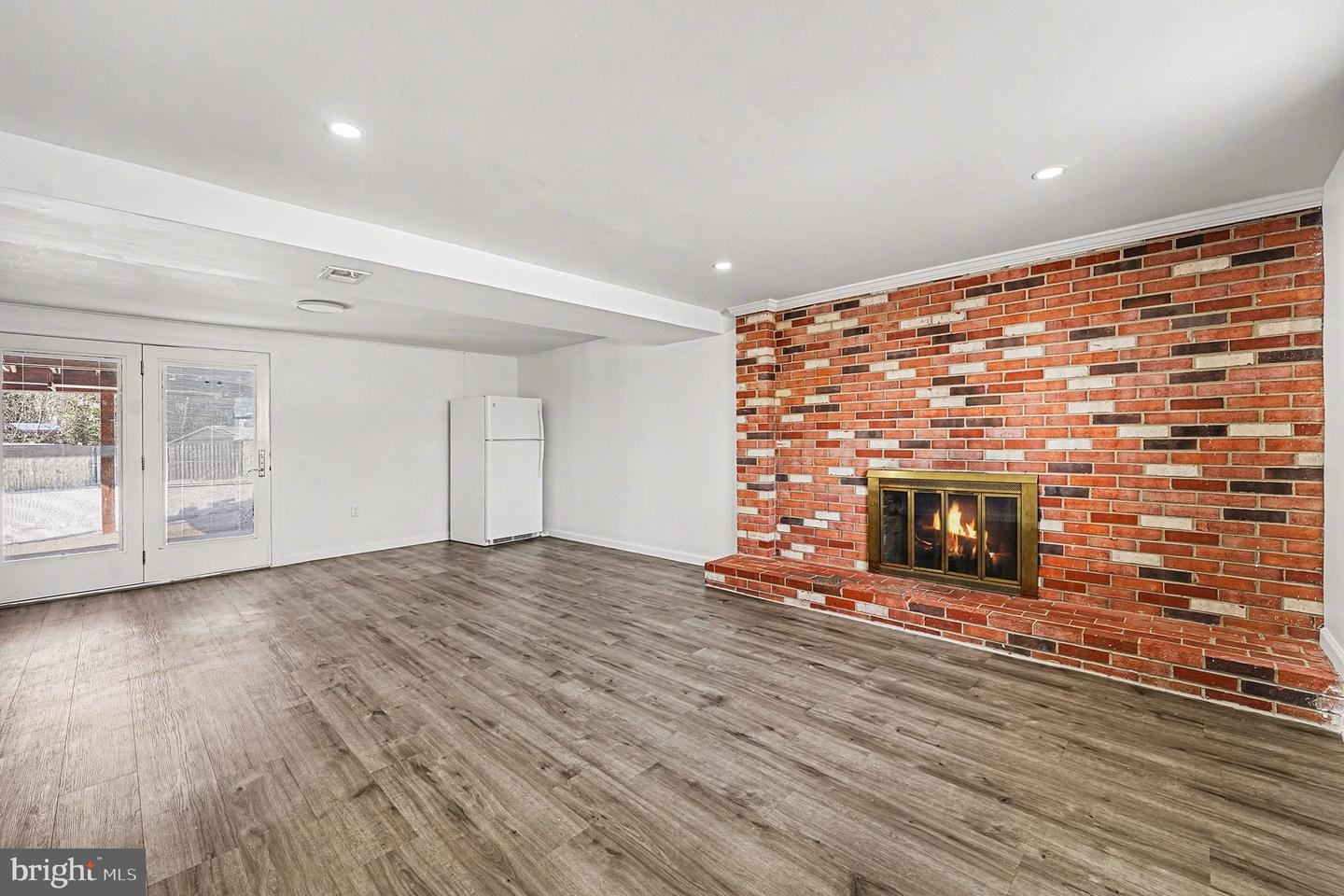 14656 DEXTER CT, WOODBRIDGE, Virginia 22193, 5 Bedrooms Bedrooms, ,4 BathroomsBathrooms,Residential,For sale,14656 DEXTER CT,VAPW2110942 MLS # VAPW2110942