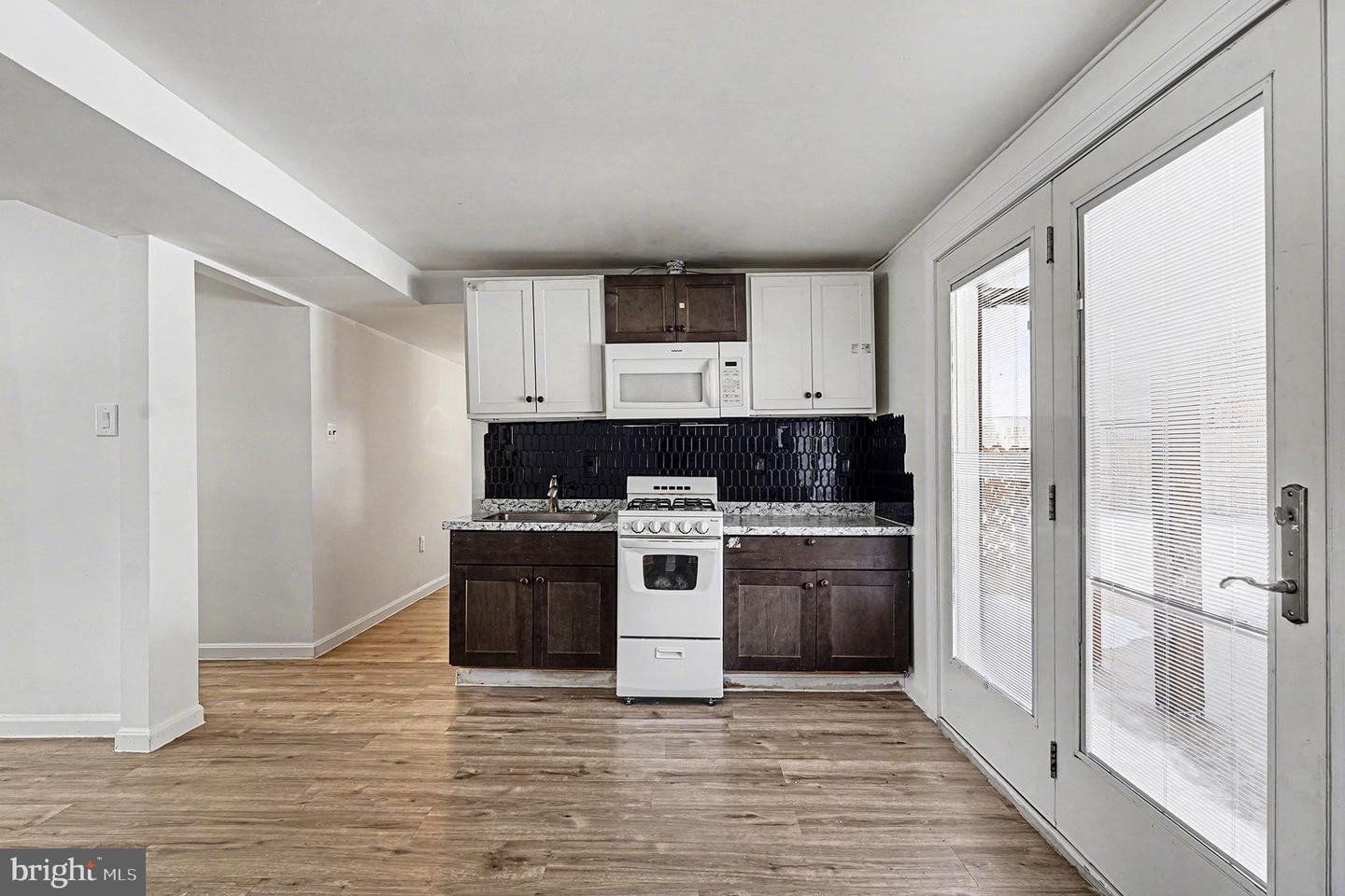 14656 DEXTER CT, WOODBRIDGE, Virginia 22193, 5 Bedrooms Bedrooms, ,4 BathroomsBathrooms,Residential,For sale,14656 DEXTER CT,VAPW2110942 MLS # VAPW2110942