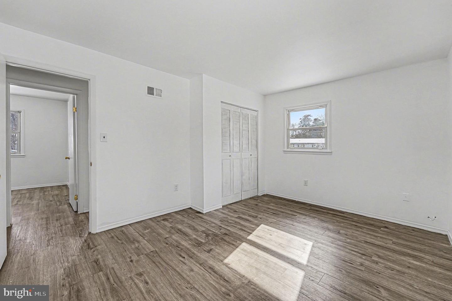 14656 DEXTER CT, WOODBRIDGE, Virginia 22193, 5 Bedrooms Bedrooms, ,4 BathroomsBathrooms,Residential,For sale,14656 DEXTER CT,VAPW2110942 MLS # VAPW2110942