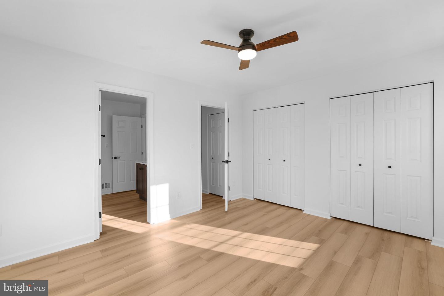 1742 TIGER LILY CIR, WOODBRIDGE, Virginia 22192, 2 Bedrooms Bedrooms, 5 Rooms Rooms,2 BathroomsBathrooms,Residential,For sale,1742 TIGER LILY CIR,VAPW2110980 MLS # VAPW2110980