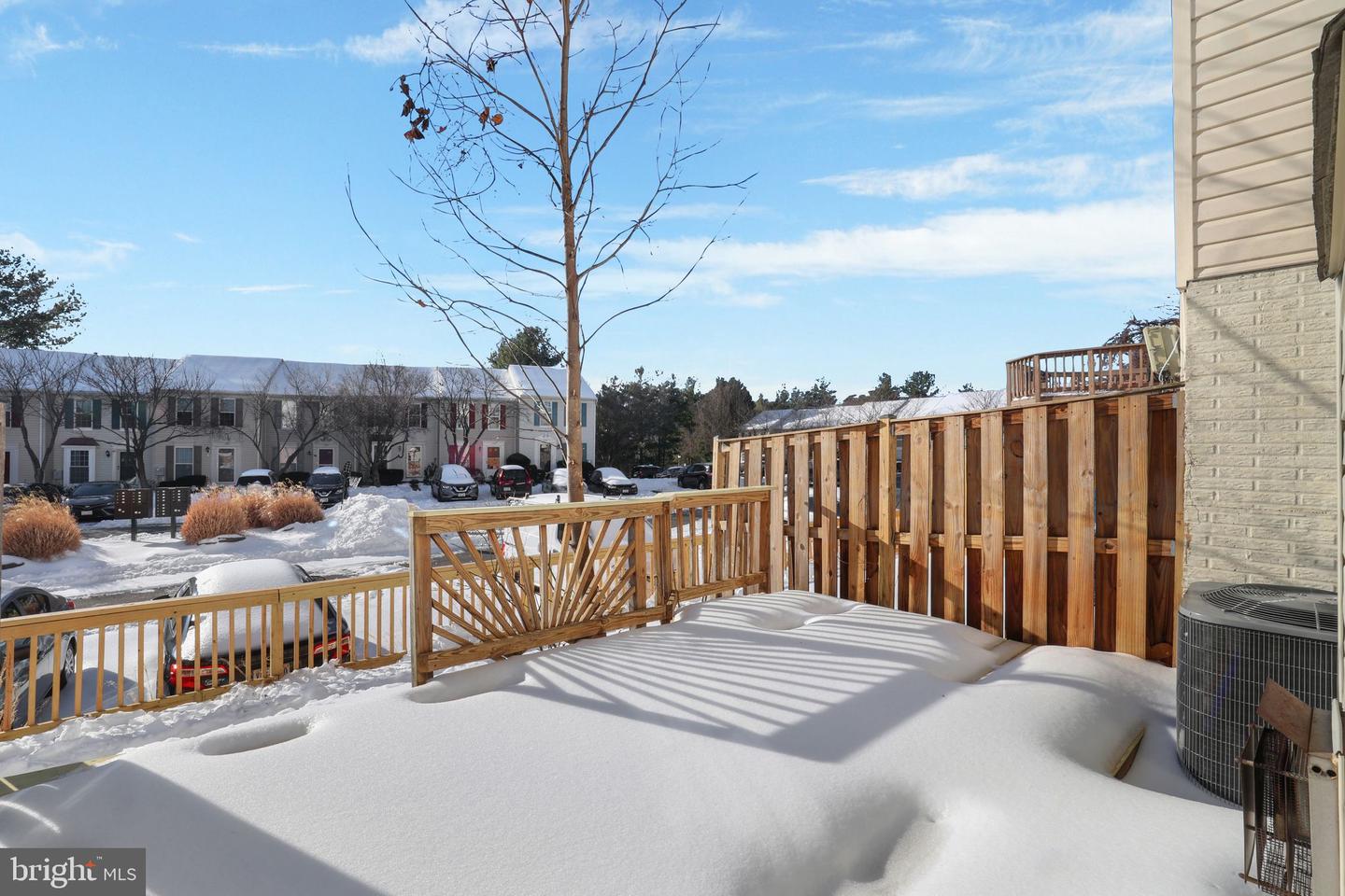 1742 TIGER LILY CIR, WOODBRIDGE, Virginia 22192, 2 Bedrooms Bedrooms, 5 Rooms Rooms,2 BathroomsBathrooms,Residential,For sale,1742 TIGER LILY CIR,VAPW2110980 MLS # VAPW2110980