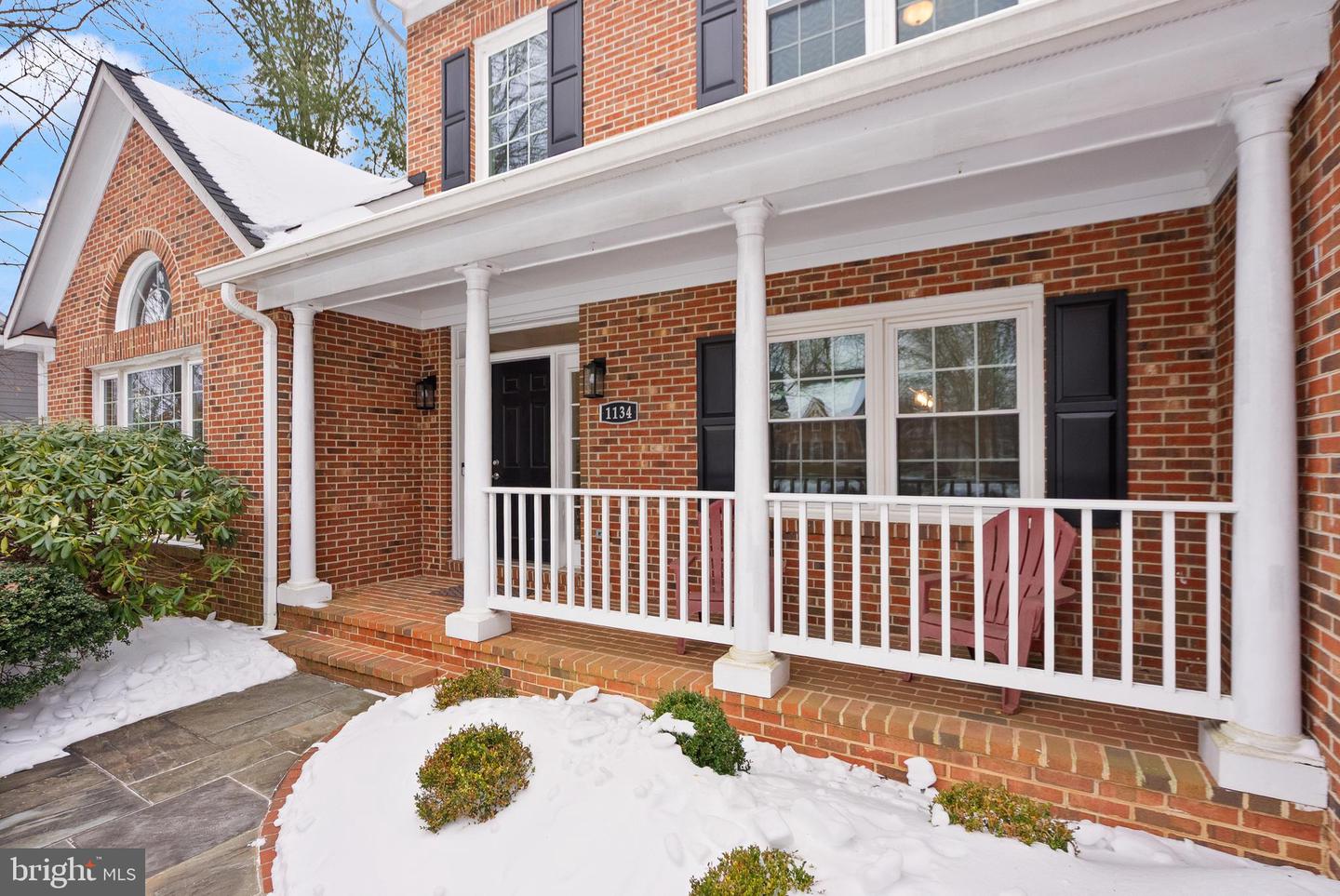 1134 ROUND PEBBLE LN, RESTON, Virginia 20194, 4 Bedrooms Bedrooms, ,4 BathroomsBathrooms,Residential,For sale,1134 ROUND PEBBLE LN,VAFX2286916 MLS # VAFX2286916