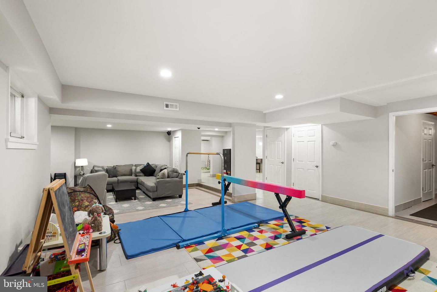 1134 ROUND PEBBLE LN, RESTON, Virginia 20194, 4 Bedrooms Bedrooms, ,4 BathroomsBathrooms,Residential,For sale,1134 ROUND PEBBLE LN,VAFX2286916 MLS # VAFX2286916