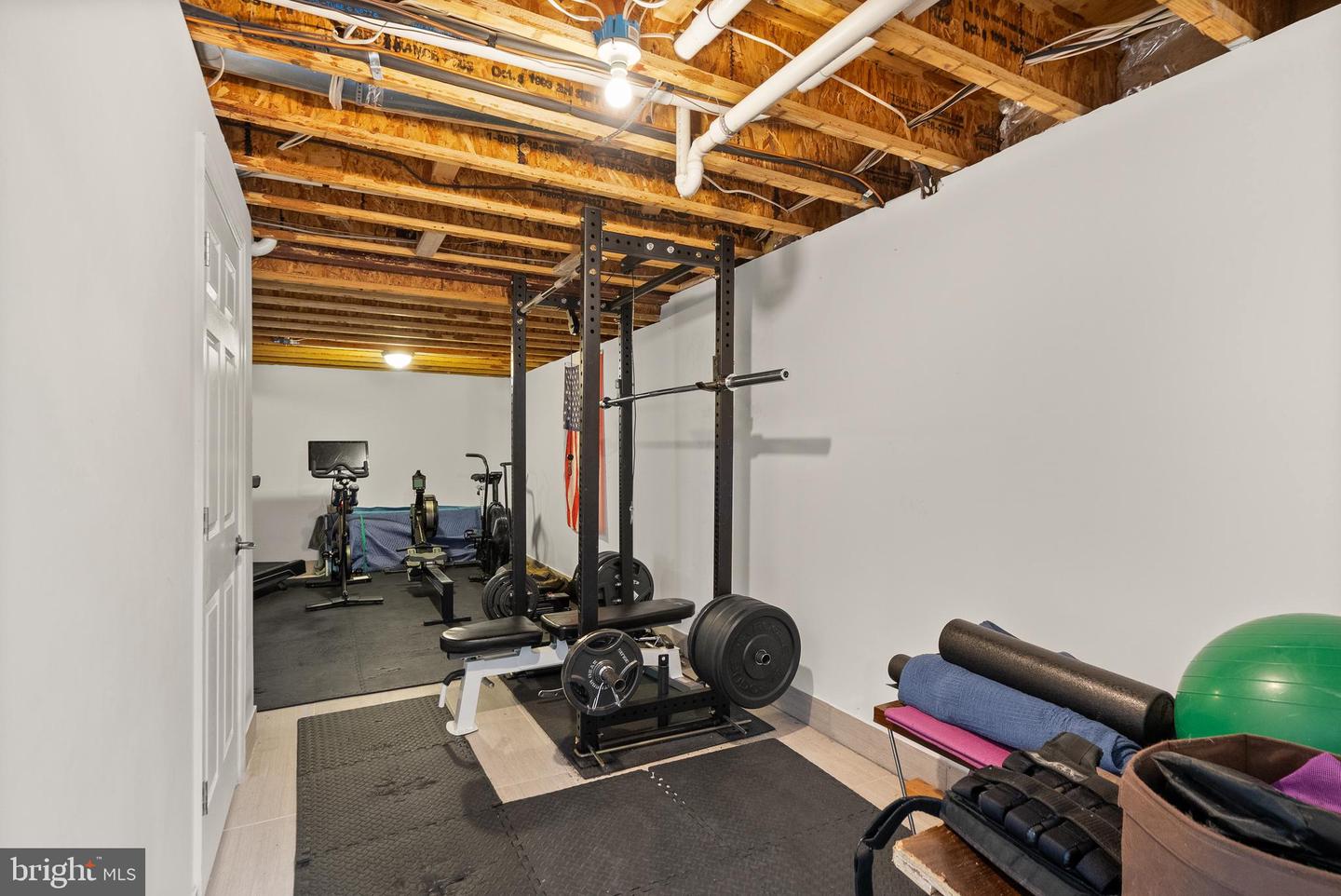 1134 ROUND PEBBLE LN, RESTON, Virginia 20194, 4 Bedrooms Bedrooms, ,4 BathroomsBathrooms,Residential,For sale,1134 ROUND PEBBLE LN,VAFX2286916 MLS # VAFX2286916