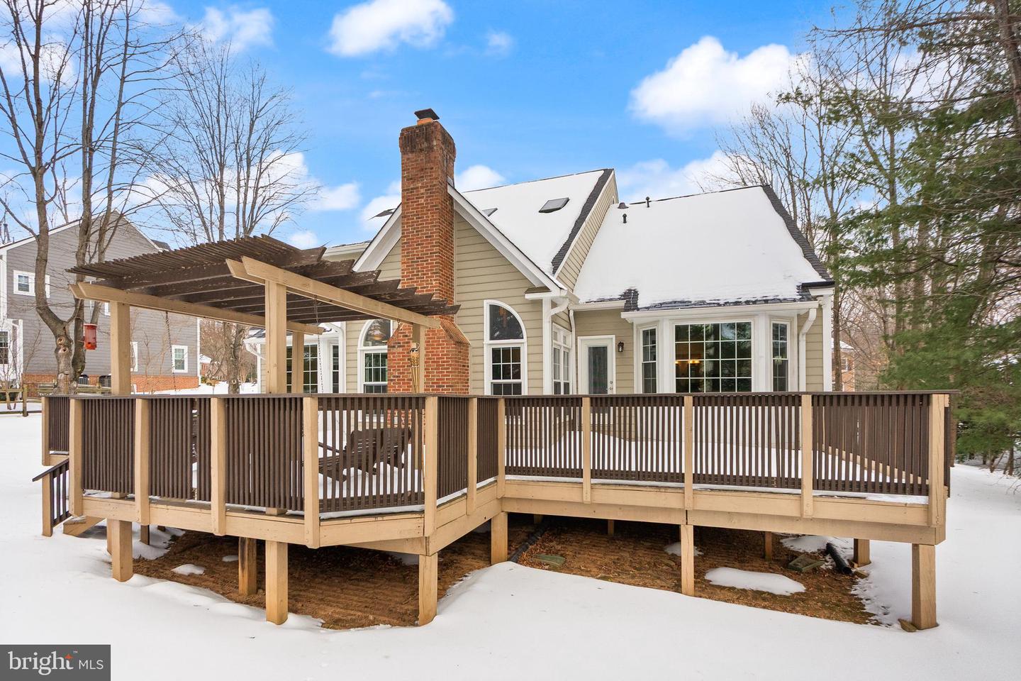 1134 ROUND PEBBLE LN, RESTON, Virginia 20194, 4 Bedrooms Bedrooms, ,4 BathroomsBathrooms,Residential,For sale,1134 ROUND PEBBLE LN,VAFX2286916 MLS # VAFX2286916