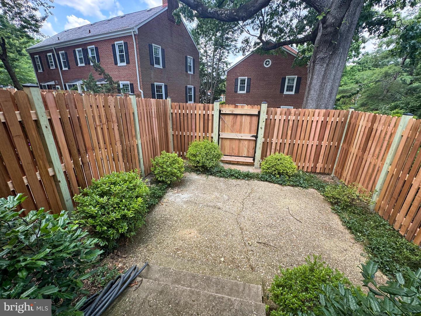 2935 S COLUMBUS ST, ARLINGTON, Virginia 22206, 3 Bedrooms Bedrooms, ,3 BathroomsBathrooms,Residential,For sale,2935 S COLUMBUS ST,VAAR2067982 MLS # VAAR2067982