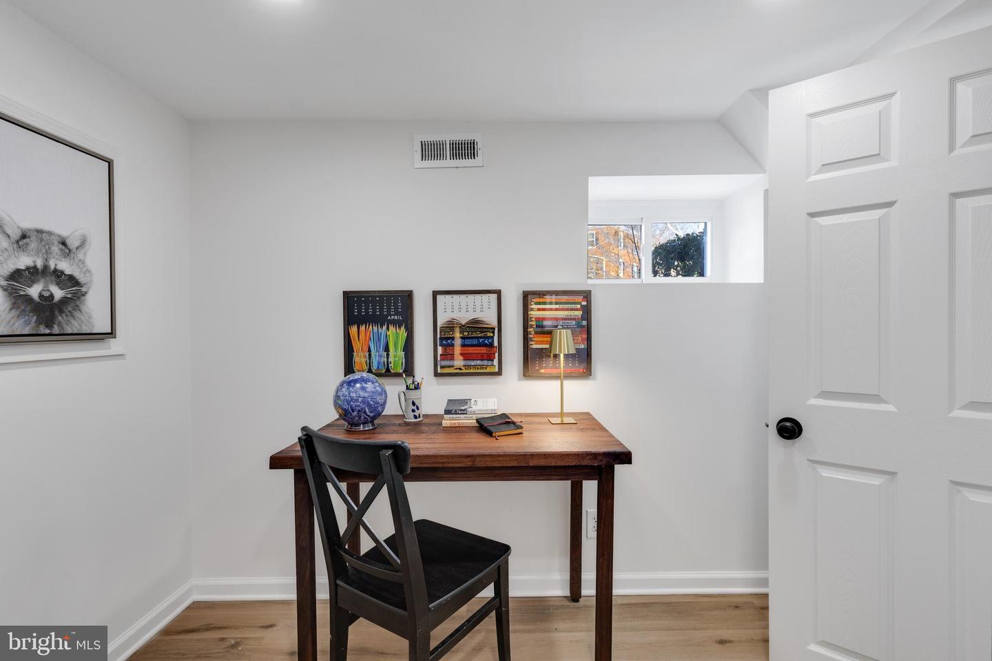 2935 S COLUMBUS ST, ARLINGTON, Virginia 22206, 3 Bedrooms Bedrooms, ,3 BathroomsBathrooms,Residential,For sale,2935 S COLUMBUS ST,VAAR2067982 MLS # VAAR2067982