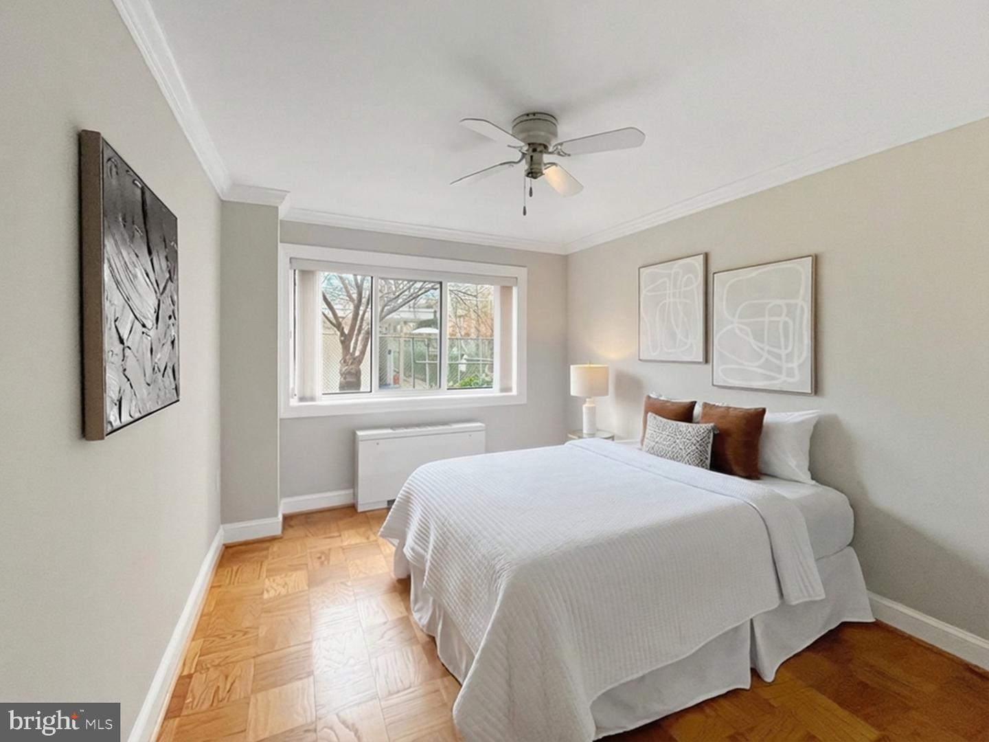 200 N MAPLE AVE #212, FALLS CHURCH, Virginia 22046, 2 Bedrooms Bedrooms, ,1 BathroomBathrooms,Residential,For sale,200 N MAPLE AVE #212,VAFA2003530 MLS # VAFA2003530