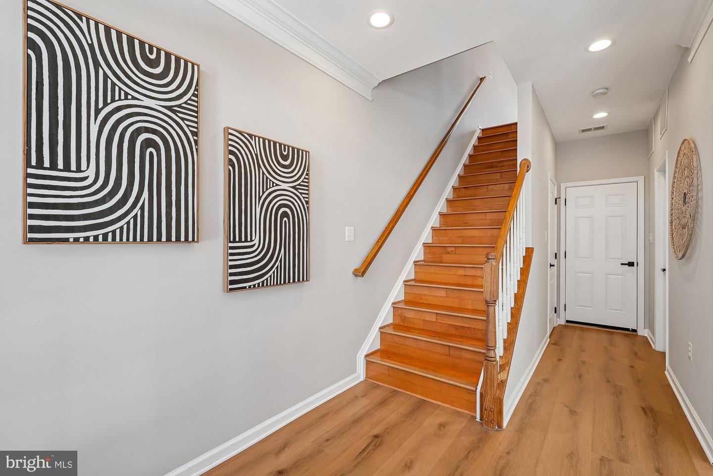 22982 FOX FIRE TER, BRAMBLETON, Virginia 20148, 3 Bedrooms Bedrooms, ,2 BathroomsBathrooms,Residential,For sale,22982 FOX FIRE TER,VALO2114402 MLS # VALO2114402