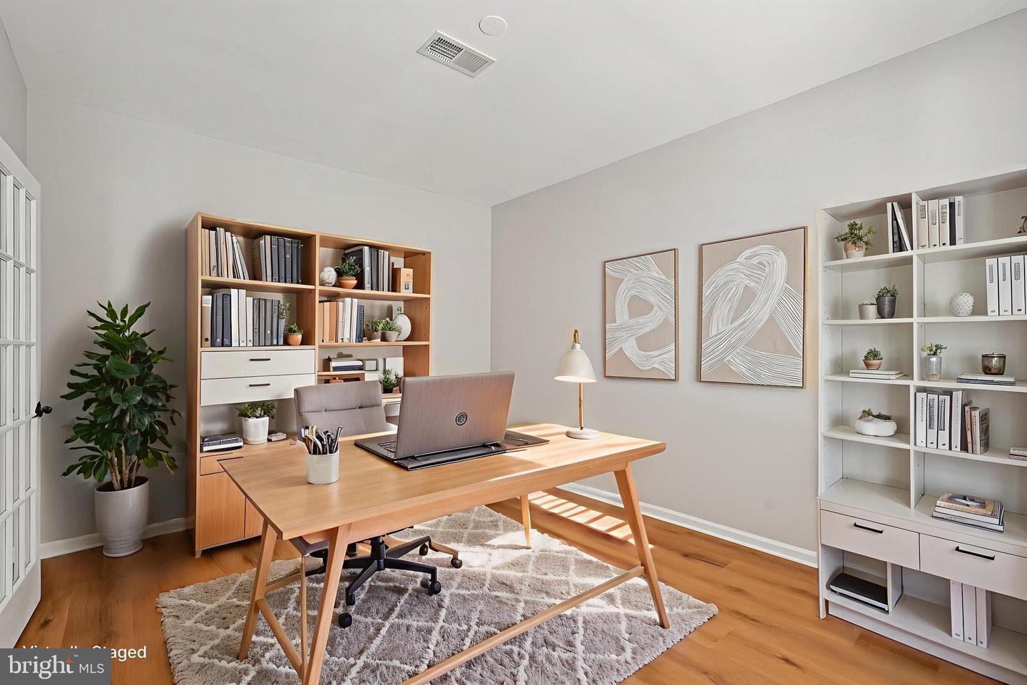 22982 FOX FIRE TER, BRAMBLETON, Virginia 20148, 3 Bedrooms Bedrooms, ,2 BathroomsBathrooms,Residential,For sale,22982 FOX FIRE TER,VALO2114402 MLS # VALO2114402