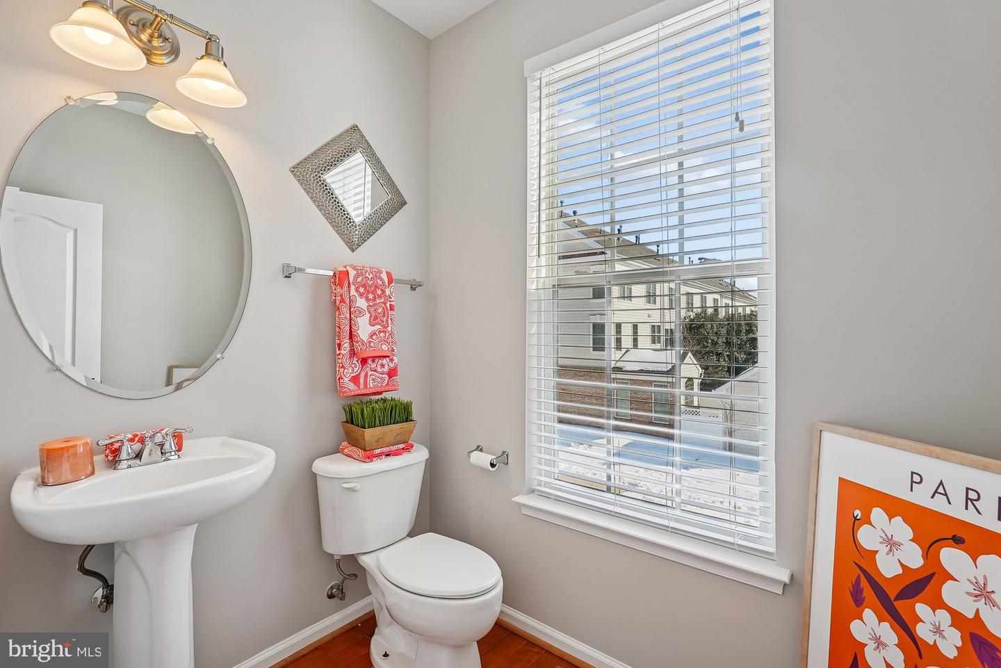 22982 FOX FIRE TER, BRAMBLETON, Virginia 20148, 3 Bedrooms Bedrooms, ,2 BathroomsBathrooms,Residential,For sale,22982 FOX FIRE TER,VALO2114402 MLS # VALO2114402