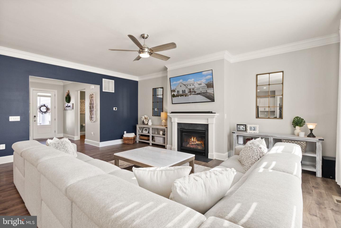 40779 YARROW GROVE PL, ALDIE, Virginia 20105, 5 Bedrooms Bedrooms, ,4 BathroomsBathrooms,Residential,For sale,40779 YARROW GROVE PL,VALO2114404 MLS # VALO2114404